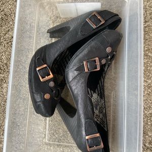 Comfy Black shoes. Wore them twice.